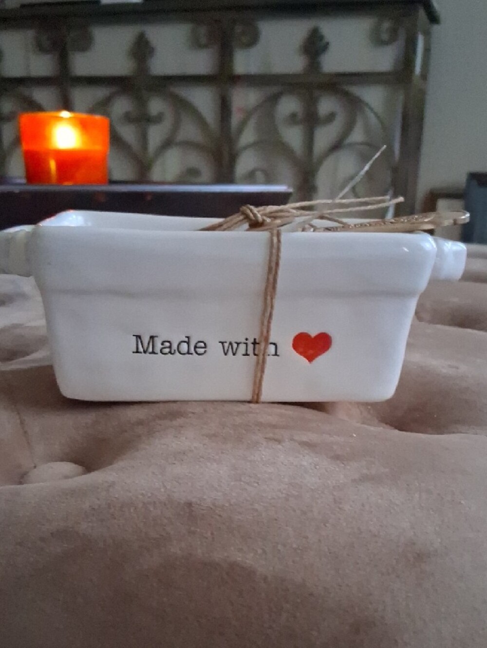 🇺🇲2/$13 Mud Pie White Ceramic Mini Loaf Dish with Red Heart and Gold Spreader